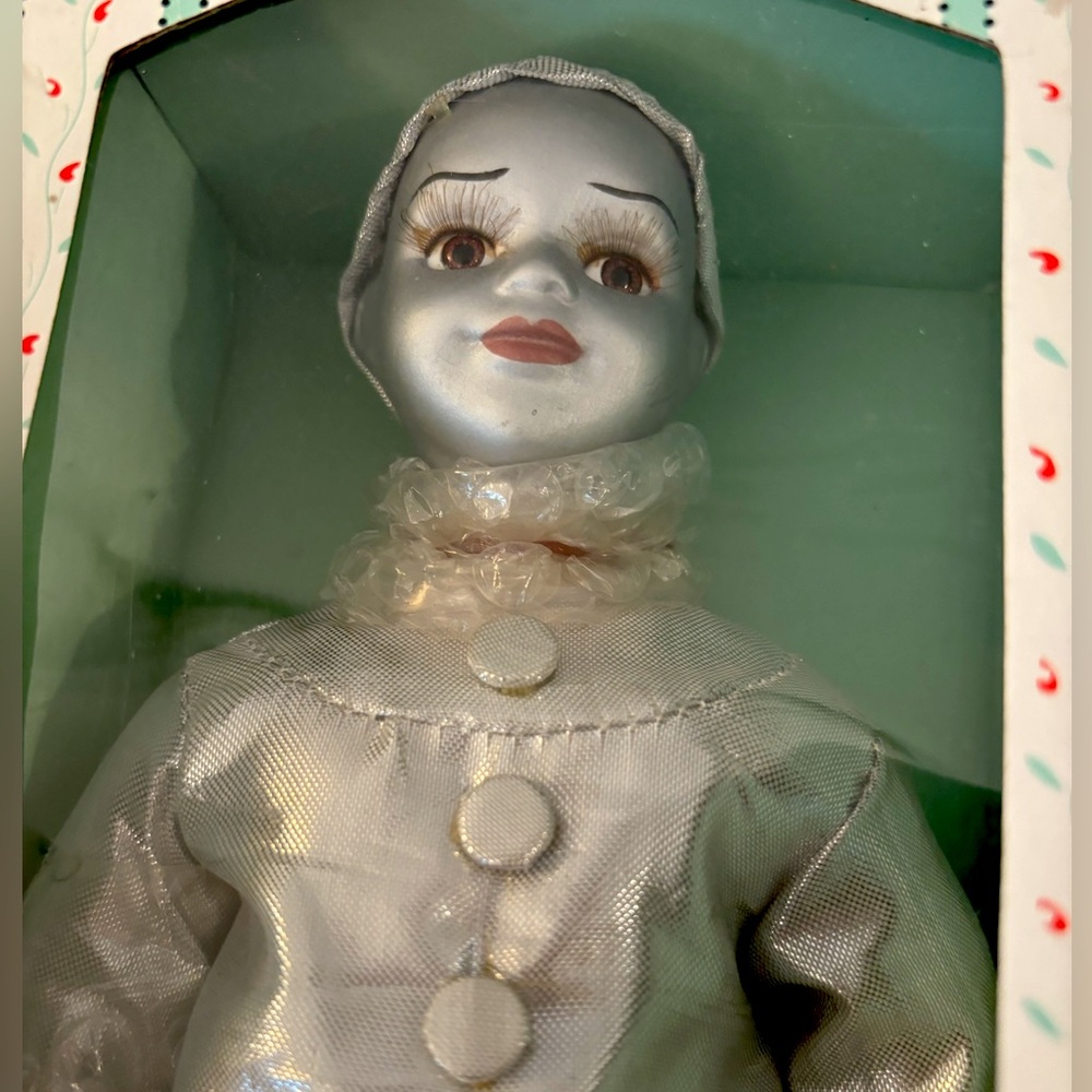 NIB Seymour Mann Wizard of Oz Tin Man Collector’s Doll